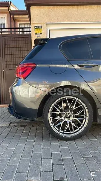 Usado BMW 120 177 CV (130 kW) 2015 Gris / plata Utilitario