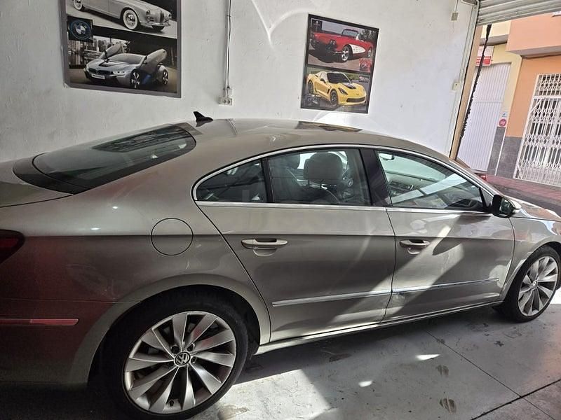 Usado VW CC 160 CV (117 kW) 2013 Gris / plata Berlina