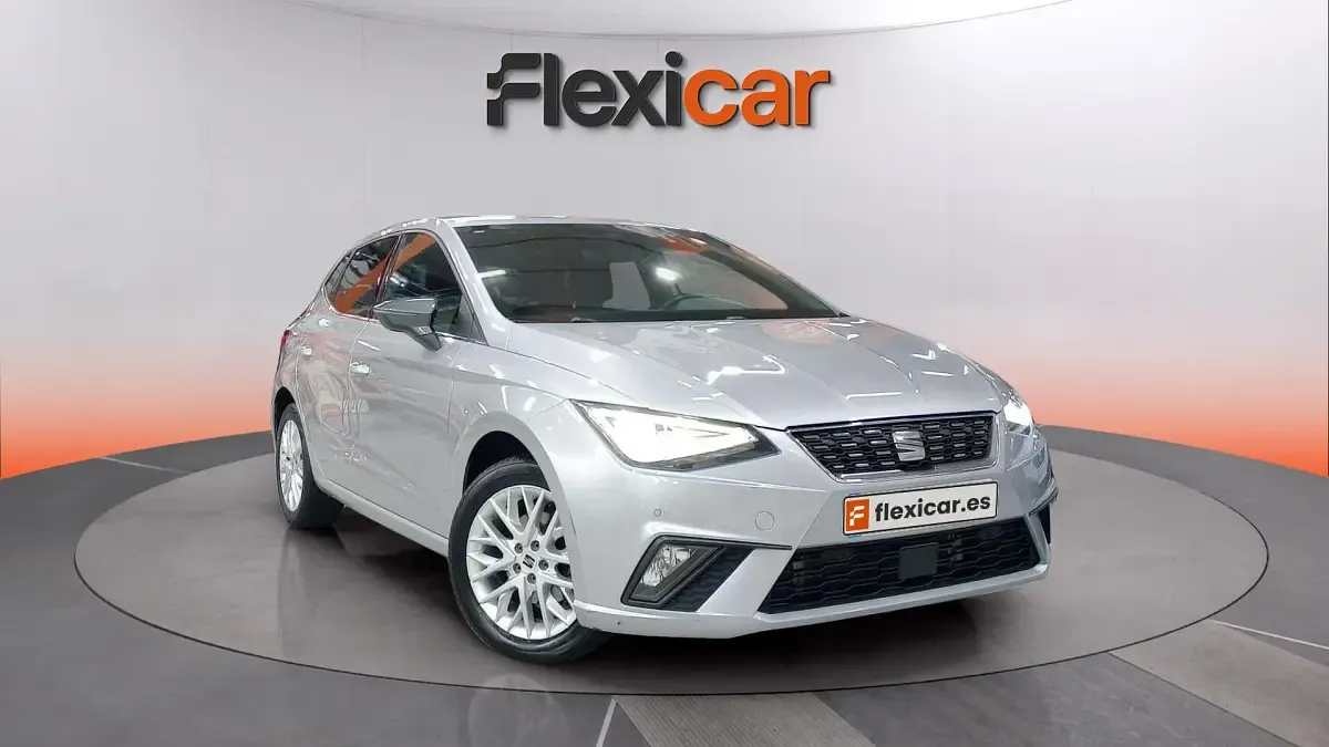 Usado Seat Ibiza 110 CV (80 kW) 2024 Utilitario