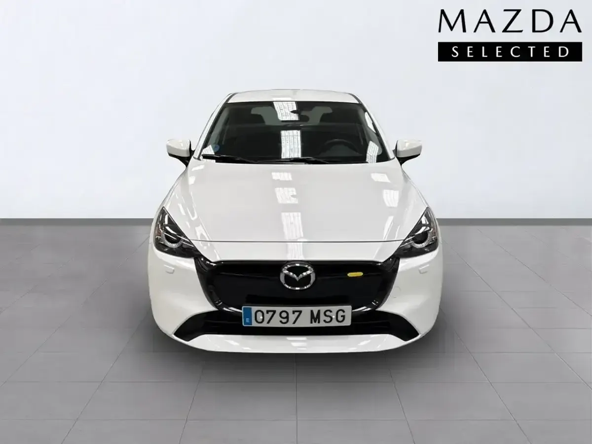 Usado Mazda 2 Center-Line 90 CV (66 kW) 2024 Blanco Utilitario