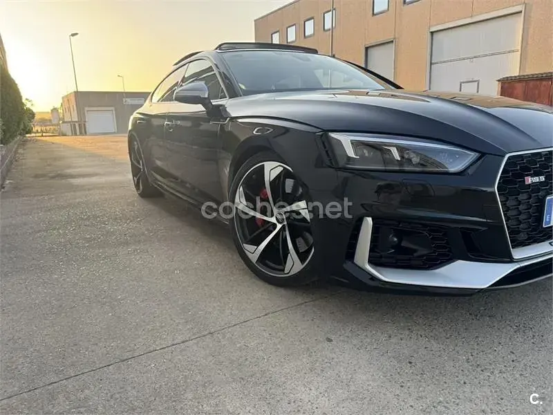 Usado Audi RS5 Sportback 450 CV (330 kW) 2019 Negro Berlina