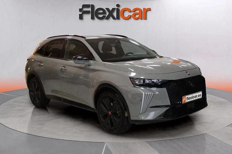Beige Usado 2023 DS Automobiles DS7 Crossback Performance SUV | 22.990 € (Precio justo) - Imagen 1/4