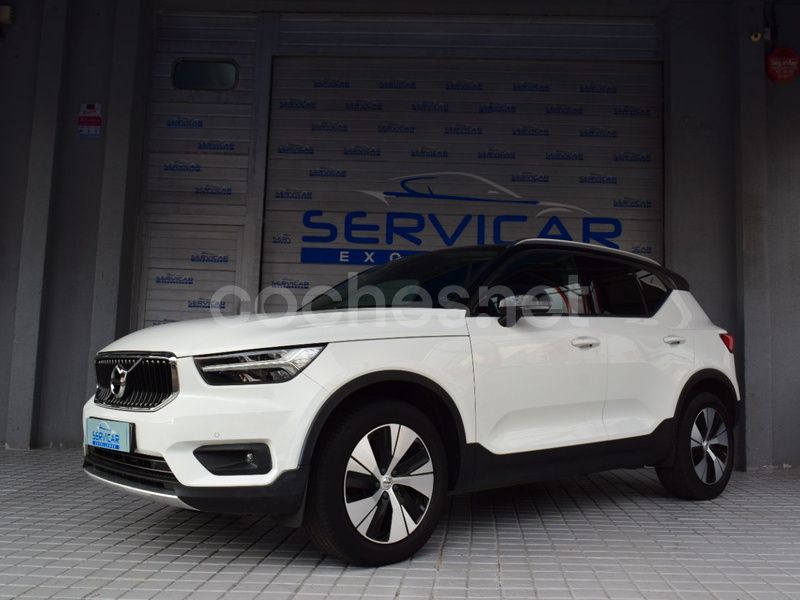 Blanco Usado 2020 Volvo XC40 Business Edition SUV | 23.950 € (Precio justo) - Imagen 1/4