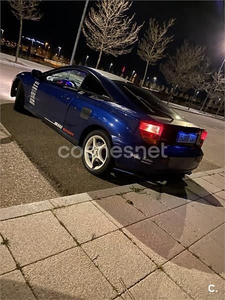 Usado Toyota Celica 143 CV (105 kW) 2000 Azul Coupe