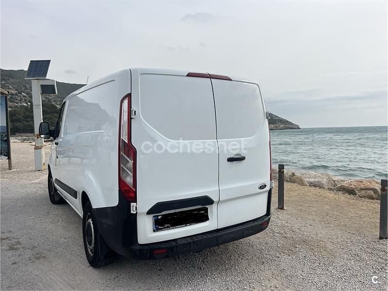 Usado Ford Transit Custom Nugget 170 CV (125 kW) 2023 Blanco Monovolumen