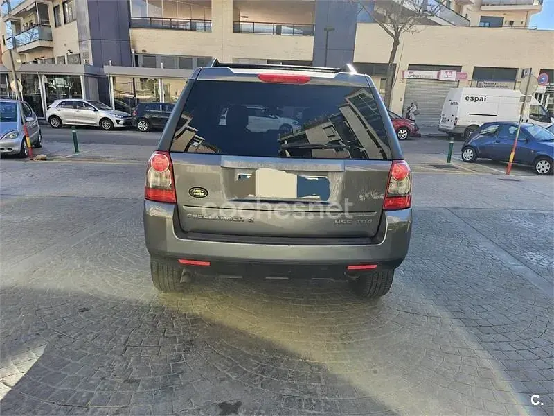 Usado Land Rover Freelander 2 SE 160 CV (117 kW) 2008 Gris / plata SUV