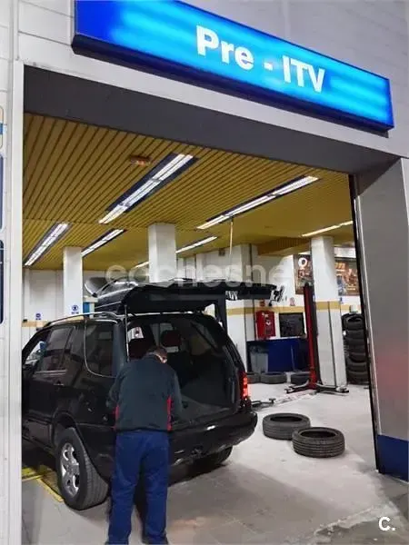 Usado Mercedes ML270 Edition 163 CV (119 kW) 2005 Negro SUV