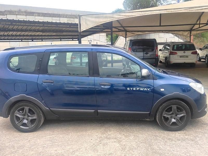 Usado Dacia Lodgy Stepway 110 CV (80 kW) 2017 Azul Monovolumen