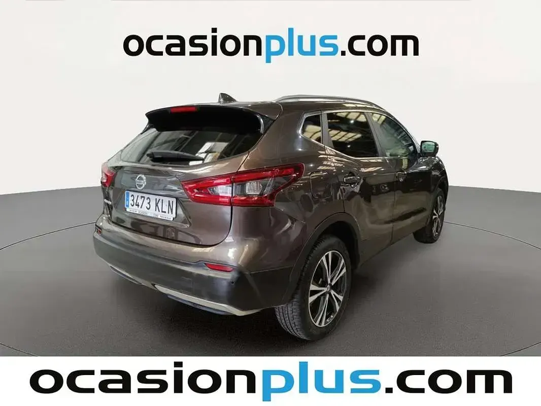 Usado Nissan Qashqai N-Connecta 116 CV (85 kW) 2018 Marrón SUV