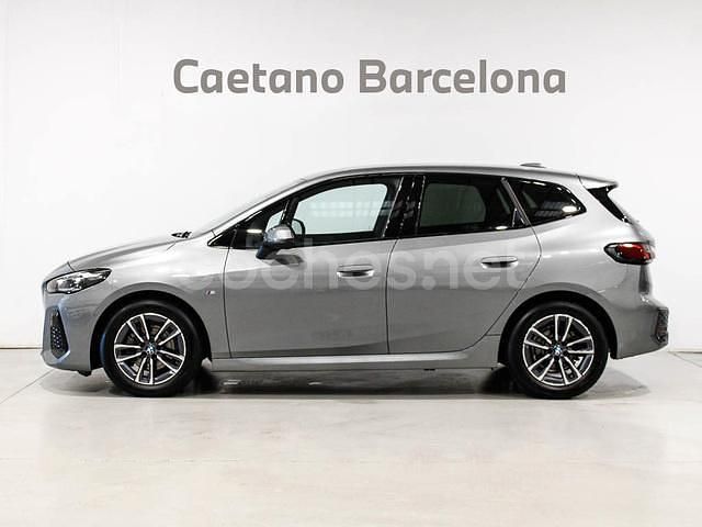 Usado BMW 218 Comfort Edition 136 CV (100 kW) 2025 Gris / plata Familiar