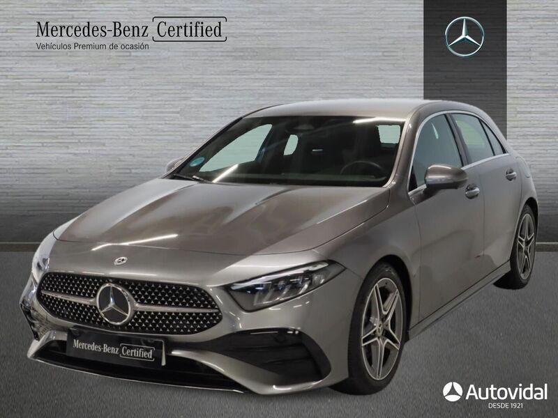 Gris Usado 2023 Mercedes A180 Advanced | 33.900 € (Un poco caro) - Imagen 1/4