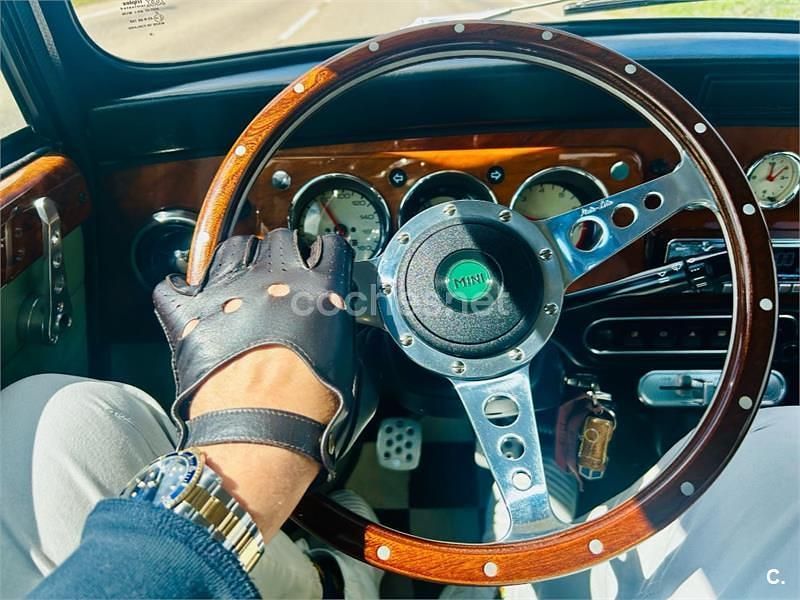 Usado Rover Mini 63 CV (46 kW) 1998 Verde Berlina