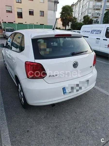 Usado VW Polo Advance 90 CV (66 kW) 2013 Blanco Utilitario