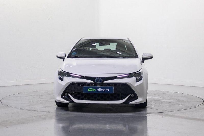Usado Toyota Corolla Active 122 CV (89 kW) 2019 Blanco Berlina