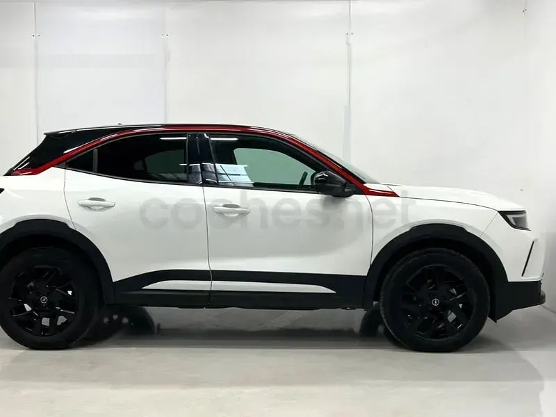 Usado Opel Mokka GS Line 110 CV (80 kW) 2021 Blanco SUV