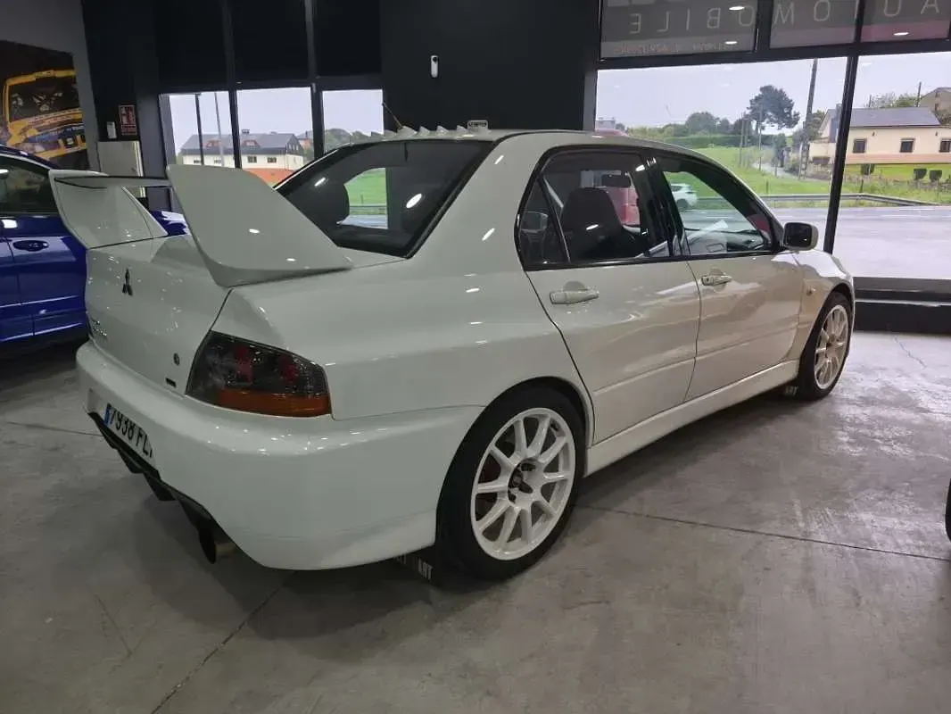 Usado Mitsubishi Lancer Evolution 280 CV (205 kW) 2007 Blanco Berlina