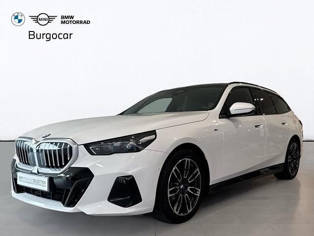 Mineral white (metalizado) Usado 2025 BMW 520 Comfort Edition Familiar | 62.900 € - Imagen 1/4