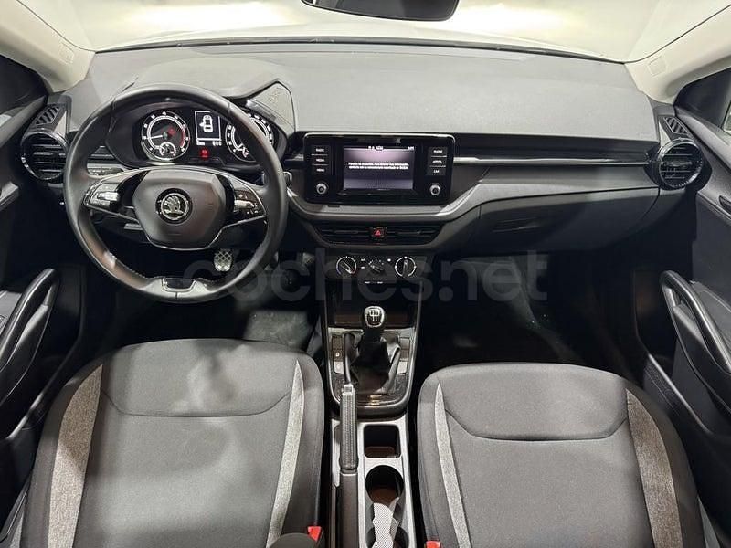 Usado Skoda Fabia Active 95 CV (69 kW) 2022 Blanco Utilitario