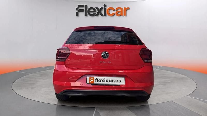 Usado VW Polo Life 95 CV (69 kW) 2021 Rojo Berlina