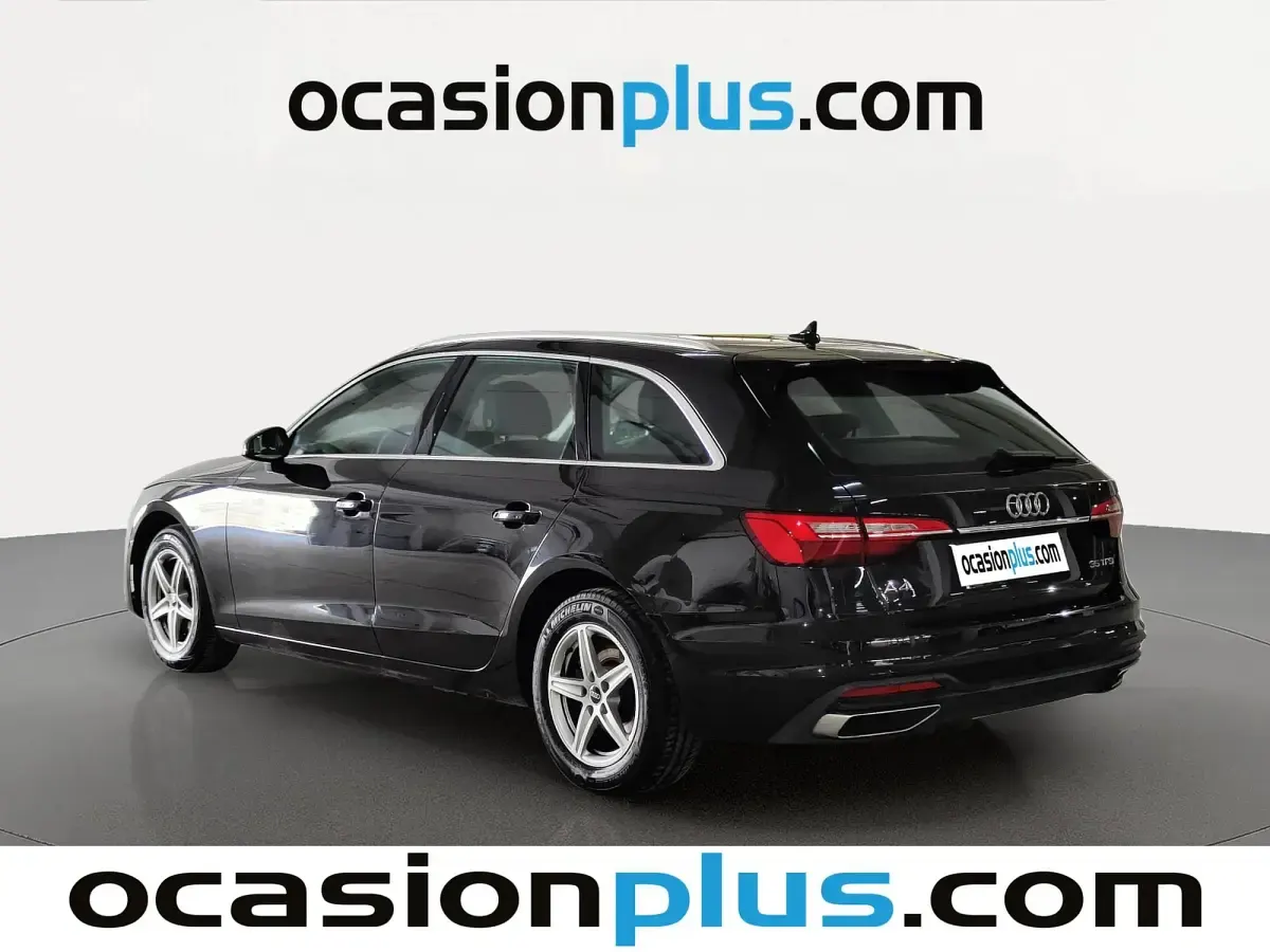 Usado Audi A4 Advanced 150 CV (110 kW) 2023 Negro Familiar