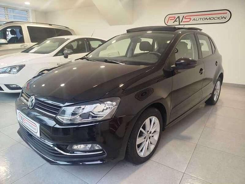 Usado VW Polo Sportline 90 CV (66 kW) 2014 Negro Utilitario