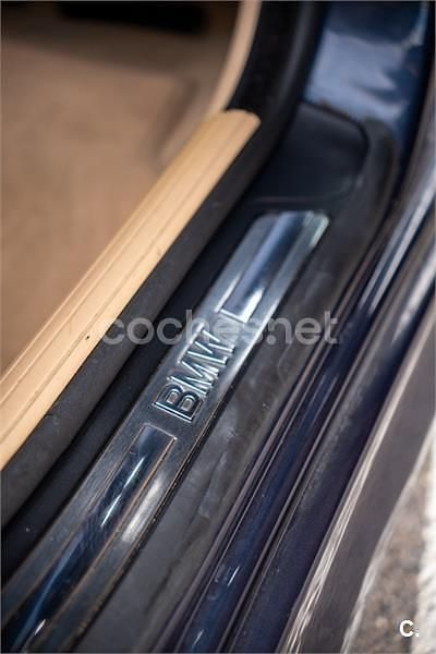 Usado BMW 525 Exclusive 192 CV (141 kW) 2002 Azul Berlina