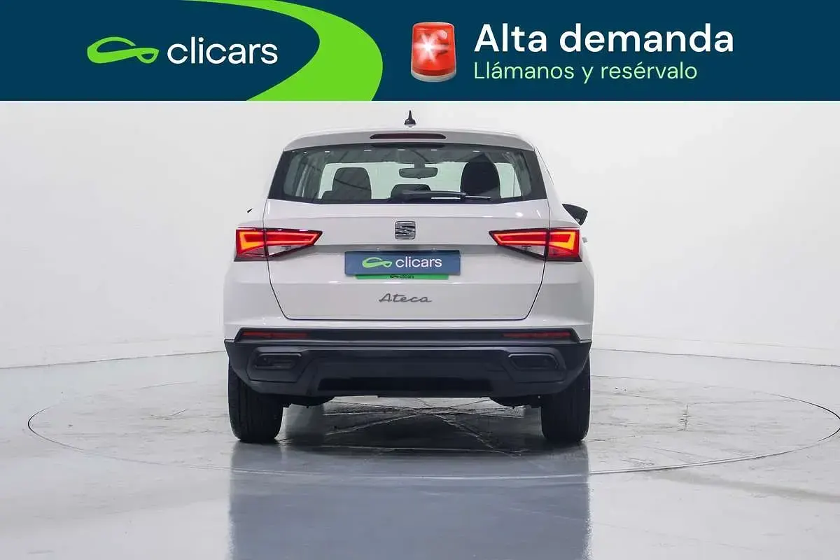 Usado Seat Ateca Reference 116 CV (85 kW) 2022 Blanco SUV