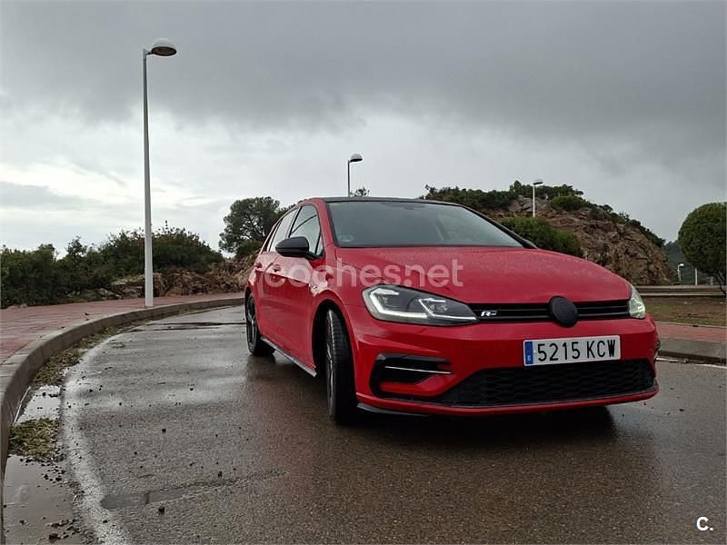 Usado VW Golf VII Sport 150 CV (110 kW) 2017 Rojo Berlina