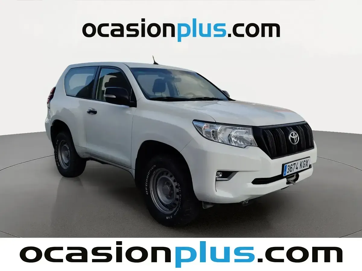 Begagnad Toyota Land Cruiser 177 HK (130 kW) 2018 Vit Pickup