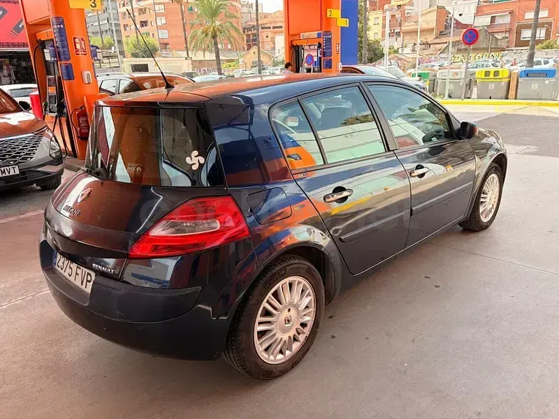 Usado Renault Mégane II Privilege 130 CV (95 kW) 2007 Azul Berlina