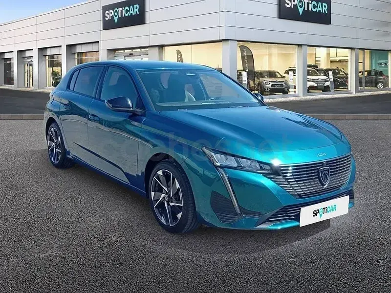 Usado Peugeot 308 Allure 130 CV (95 kW) 2024 Azul Berlina