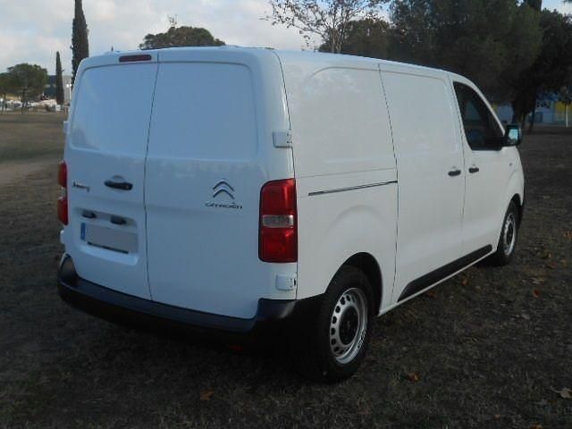 Blanco Usado 2020 Citroën Jumpy Comfort Berlina | 10.990 € - Imagen 1/4