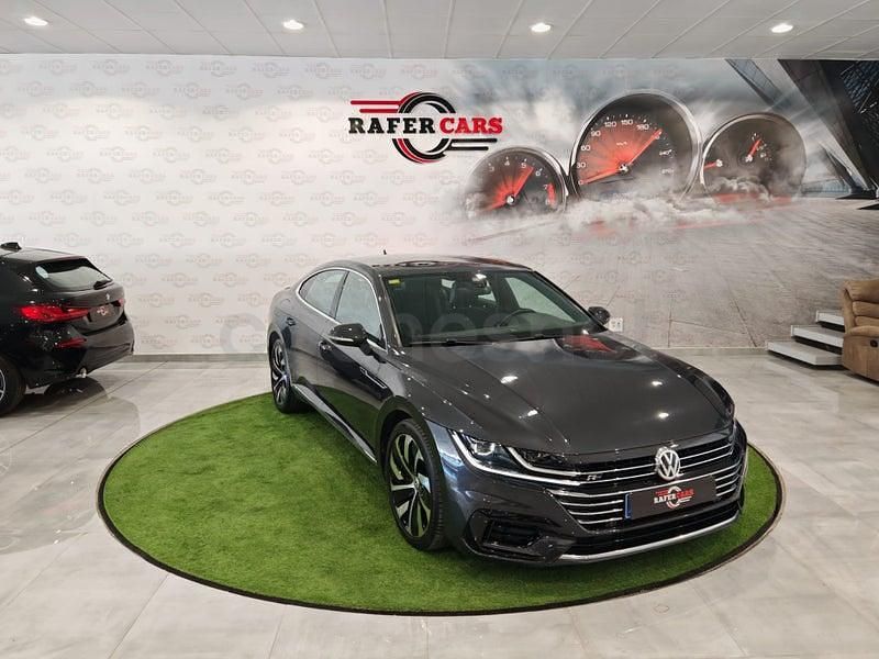 Usado VW Arteon R-line 150 CV (110 kW) 2018 Negro Utilitario