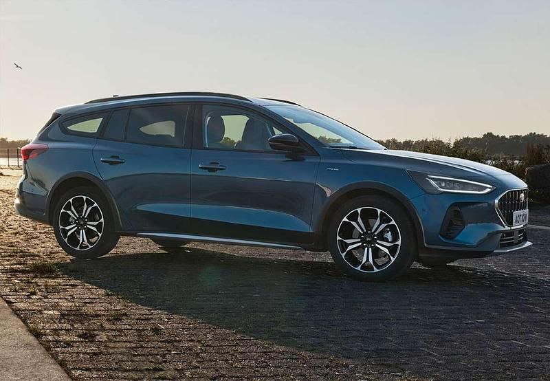 Usado Ford Focus Active 155 CV (114 kW) 2024 Gris Familiar