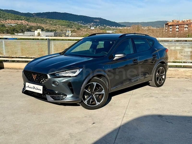 Usado Cupra Formentor 204 CV (150 kW) 2022 Gris / plata SUV