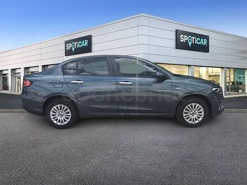 Nuevo Fiat Tipo 130 CV (95 kW) 2025 Azul Berlina