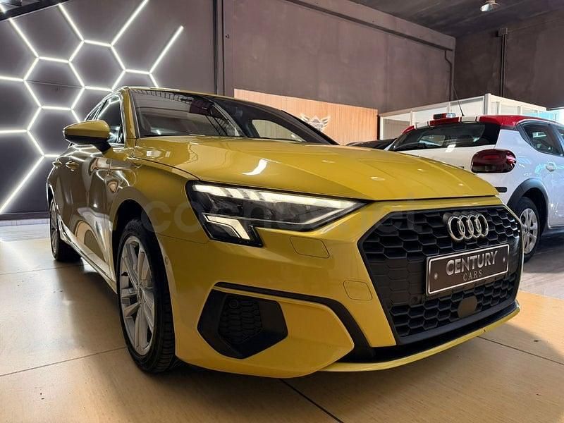 Usado Audi A3 Advanced Plus 204 CV (150 kW) 2021 Amarillo Berlina