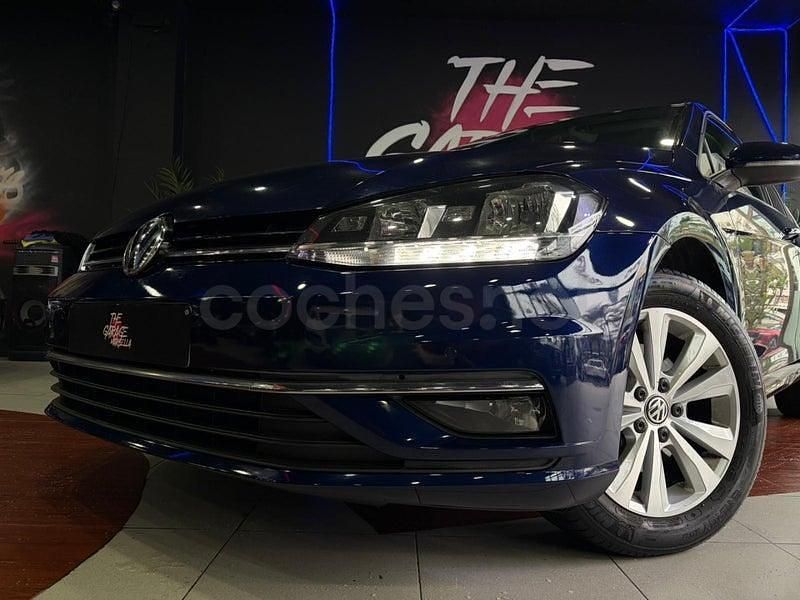 Usado VW Golf VII Advance 115 CV (84 kW) 2018 Azul Familiar