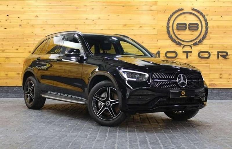 Negro Usado 2021 Mercedes GLC300e Coupe | 35.970 € - Imagen 1/4