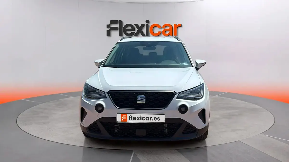 Usado Seat Arona Style 116 CV (85 kW) 2024 Blanco SUV