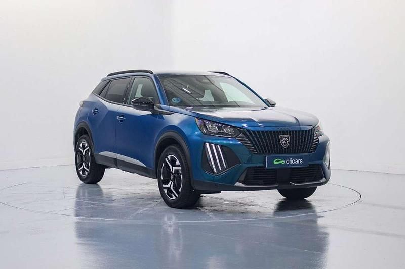 Usado Peugeot 2008 Allure 136 CV (100 kW) 2025 Azul SUV