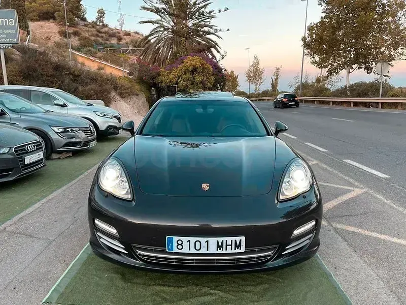 Usado Porsche Panamera 300 CV (220 kW) 2013 Marrón Utilitario