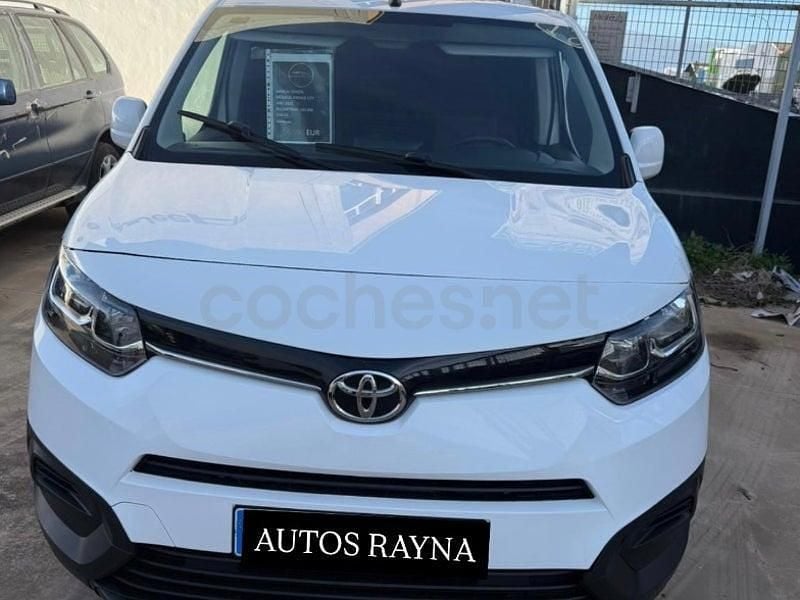 Usado Toyota Proace Verso Active 131 CV (96 kW) 2021 Blanco Familiar