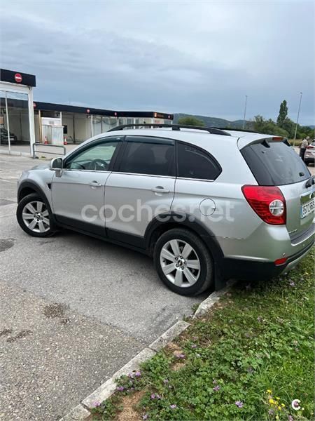 Gris / plata Usado 2008 Chevrolet Captiva SUV | 5500 € (Precio justo) - Imagen 1/4