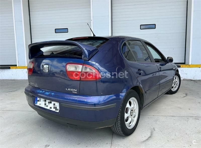 Azul Usado 2000 Seat Leon Sport Berlina | 1800 € (Buen precio) - Imagen 1/4