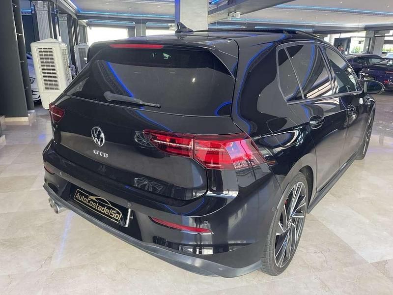 Usado VW Golf VIII GTD 200 CV (147 kW) 2021 Negro Utilitario