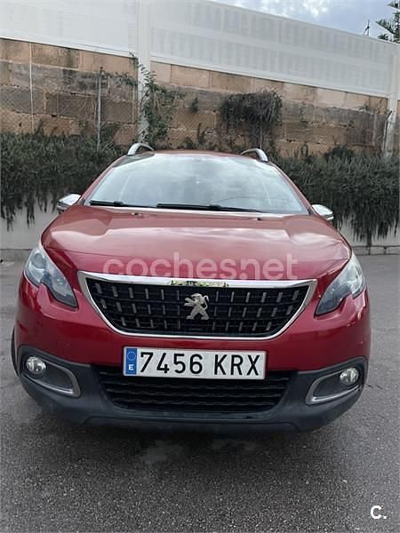 Usado Peugeot 2008 Access 82 CV (60 kW) 2018 Rojo SUV