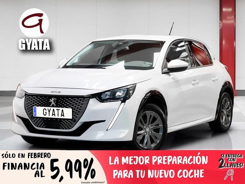 Usado Peugeot e-208 Allure 100 kW (136 CV) 2023 Gris Utilitario