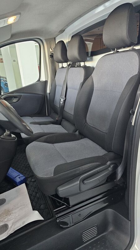Blanco Usado 2018 Opel Vivaro Expression Van | 19.990 € (Precio justo) - Imagen 1/4