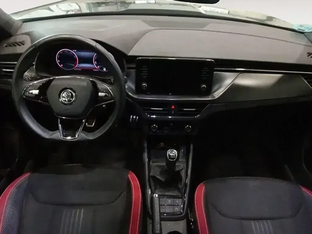 Usado Skoda Kamiq Monte Carlo 150 CV (110 kW) 2023 Gris SUV